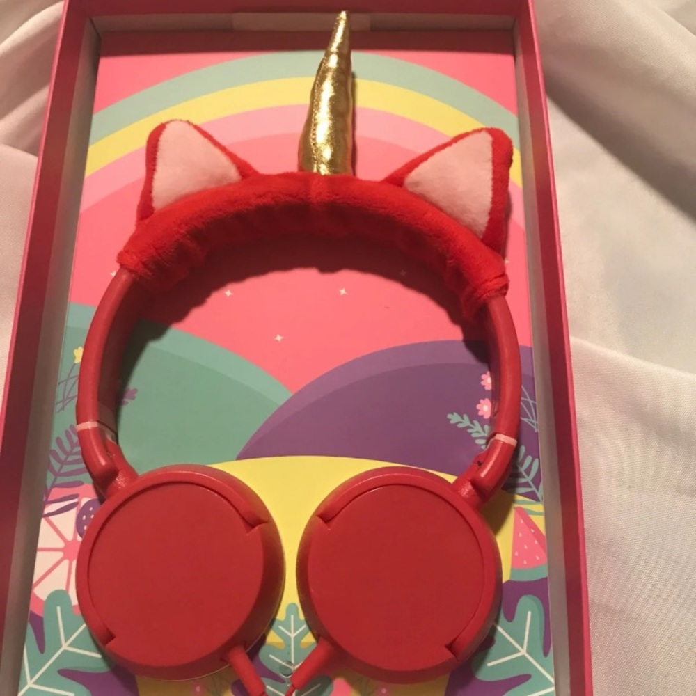Headphones